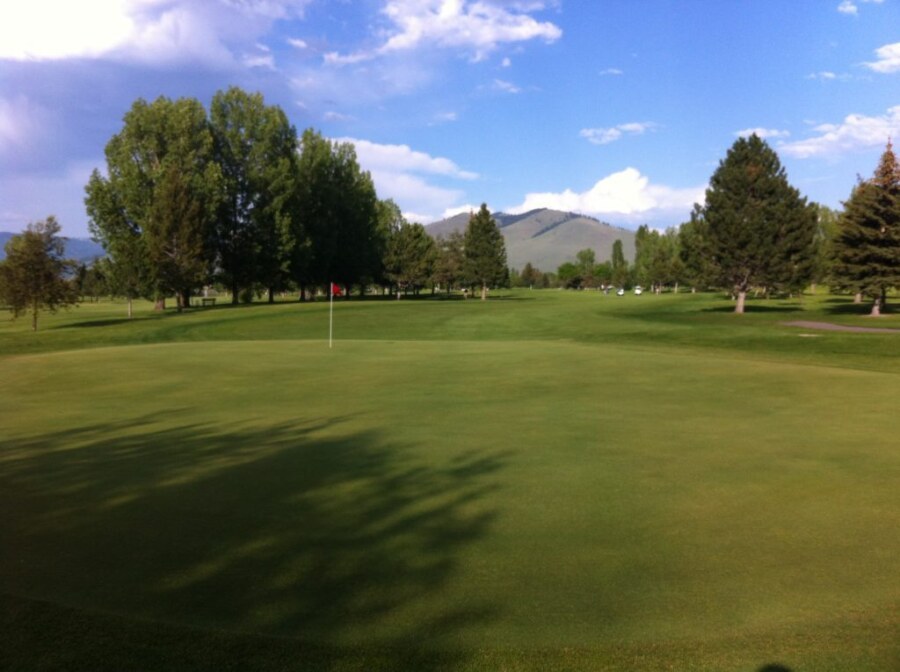 Larchmont Pro-Am – Rick Spurgeon and his team go low, shooting 19 under ...